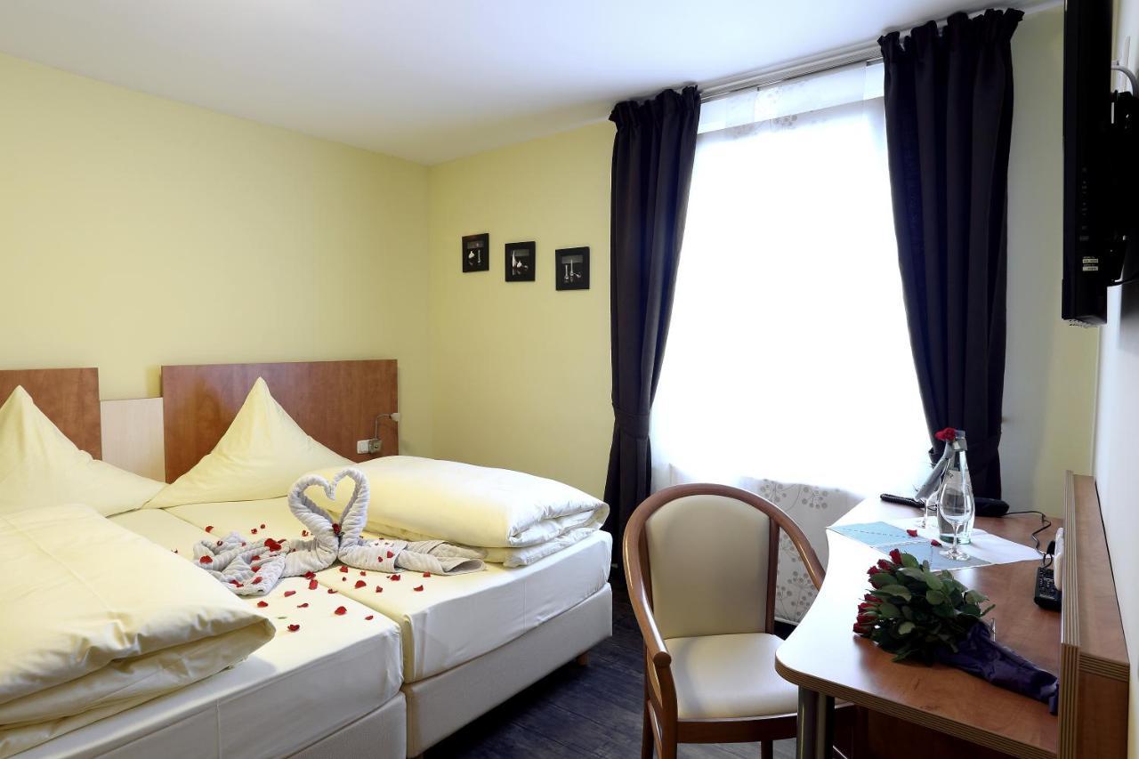 Hotel Europa - Restaurant Rüsselsheim Εξωτερικό φωτογραφία